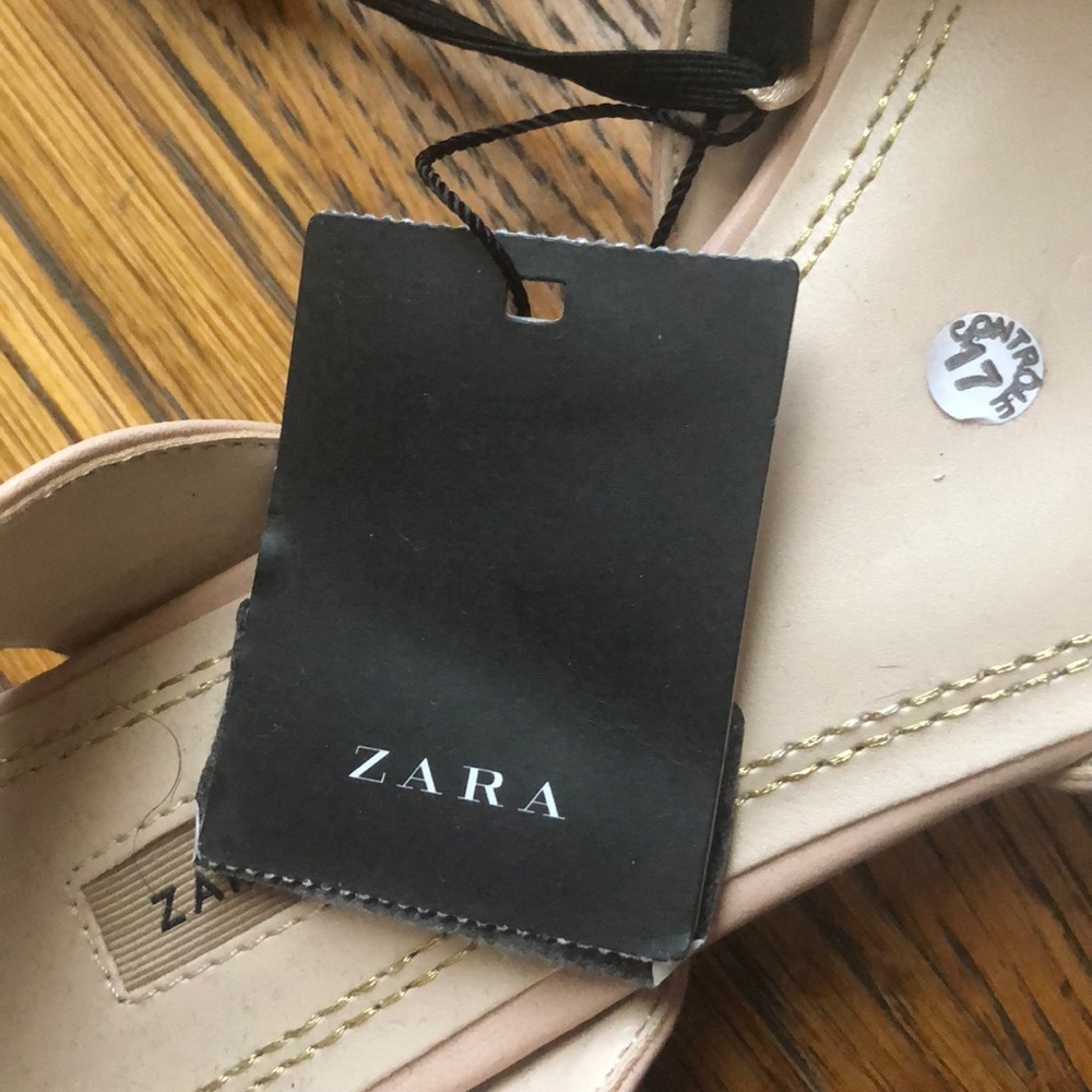 Zara Basic BRAND NEW pointed flat/sandal - Picture 5 of 6